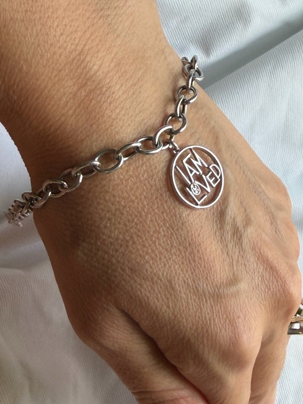 Round 'I AM LOVED' Silver Charm Chain Bracelet